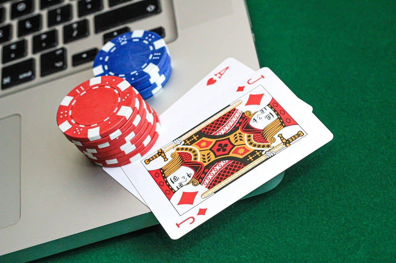 ringbet88 login mobile app interface showing Liga 1 football matches and live casino options